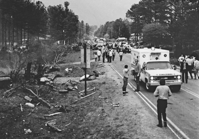 View up Highway 92 Spur (now Dallas-Acworth Hwy of crash landing site 